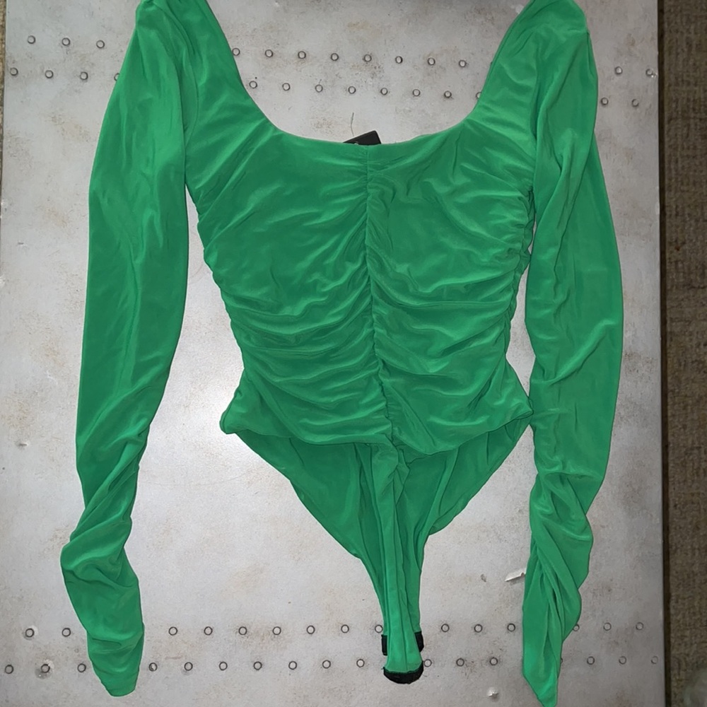 NWOT club Long sleeve bodysuit - Picture 6 of 6